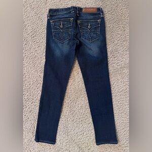 Excellent Like New Rock Revival Jessica Skinny Jeans 28